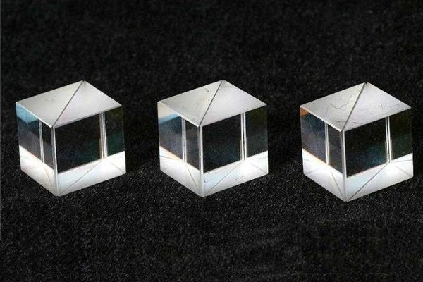 定制激光膠合棱鏡